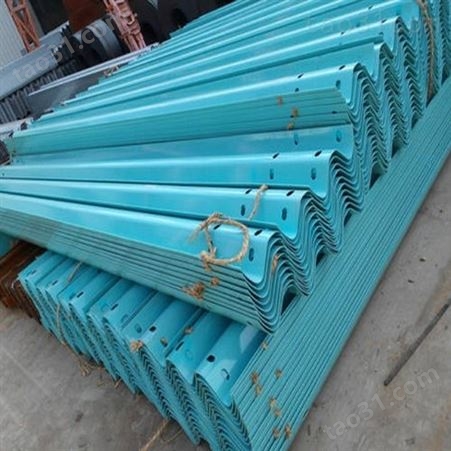 热镀锌防护栏生产厂家 耐腐蚀防护栏 盛业交通设施 防护栏工厂