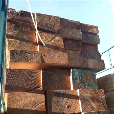 邦皓木材厂供应俄罗斯红松板材家具木方定制规格古建圆柱木梁