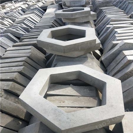 水泥护坡模具重要核心-护坡砖模具生产方式-六角护坡模具制造
