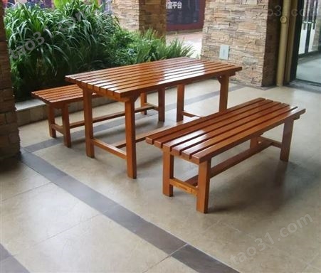 民宿家具复古碳化木餐桌椅组合 火锅饭店酒店实木套装桌椅