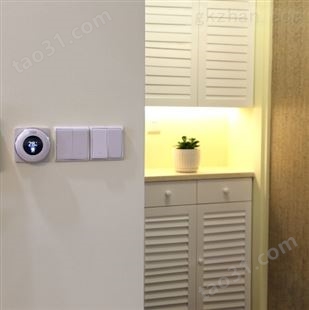 别墅互联网温控器远程控制电地暖水暖的智能温控器